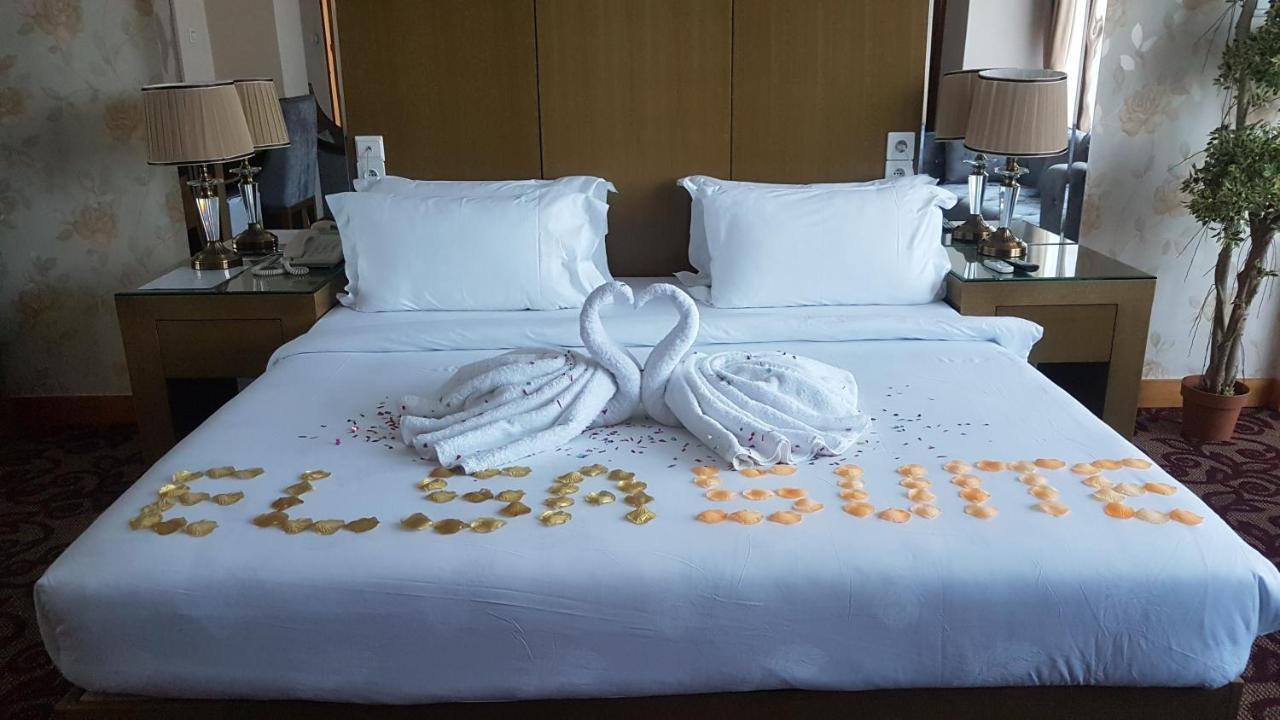 Edmond Hotel Brazzaville Bagian luar foto
